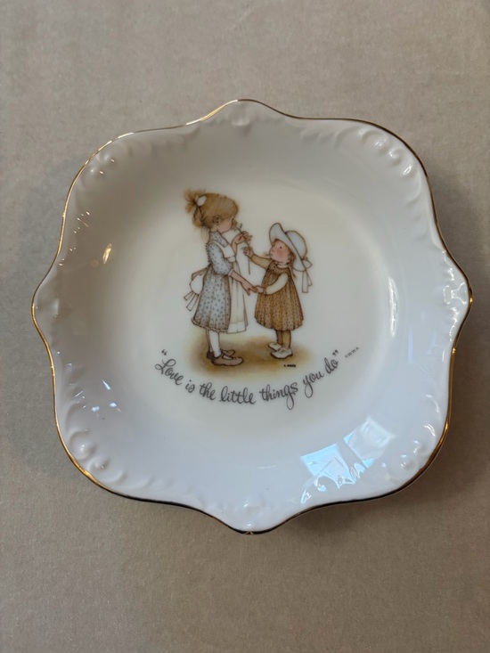 Holly Hobbie Other - Decorative Porcelain Trinket Dish with Gold Trim